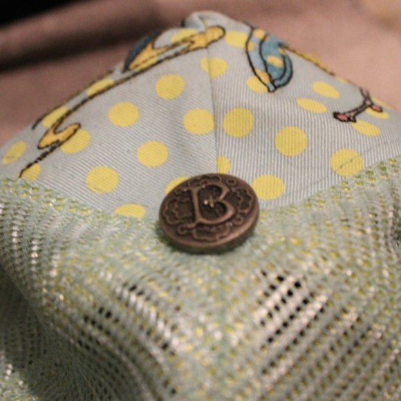 Adjustable Hat - Picture 4 of 5